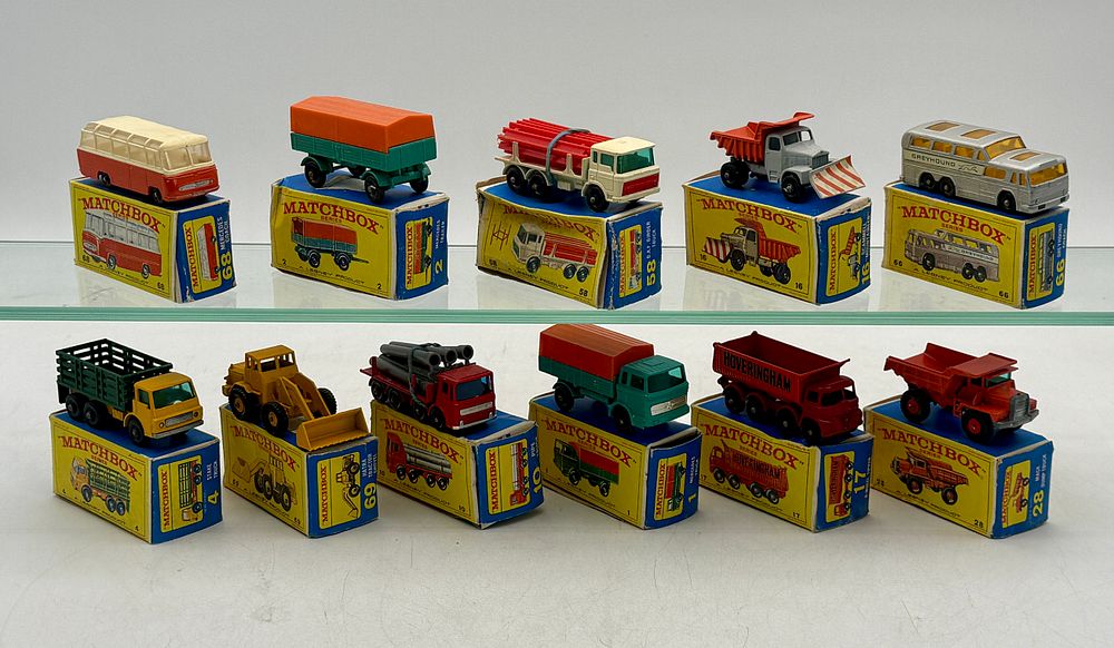 Lot 375: 11 Matchbox Series Lesney Die-Cast Vehicles