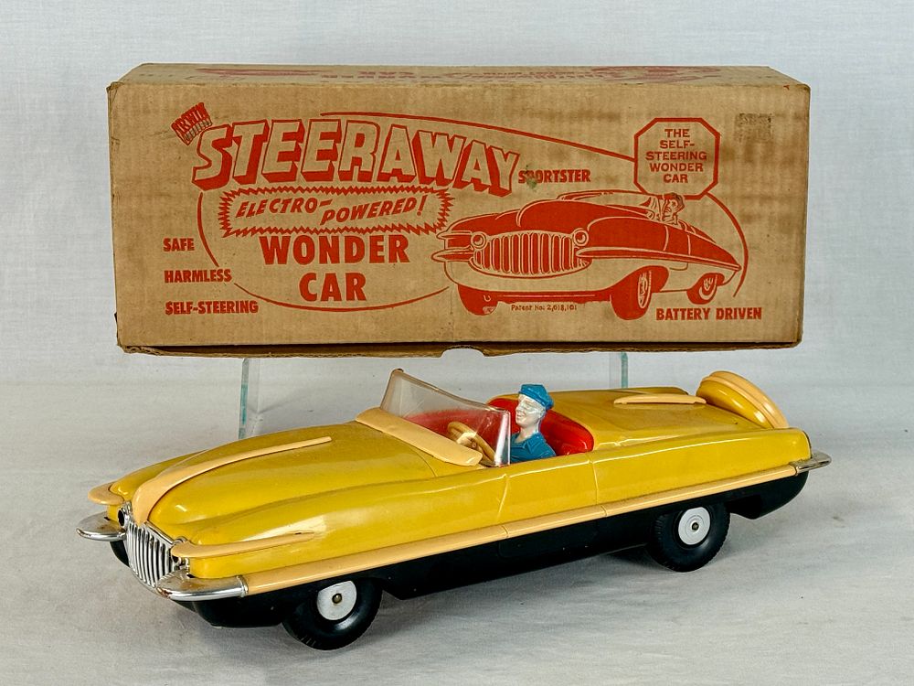 Lot 412: Irwin 1423 Steeraway Sportster Electro-Powered Wonder Car with Box