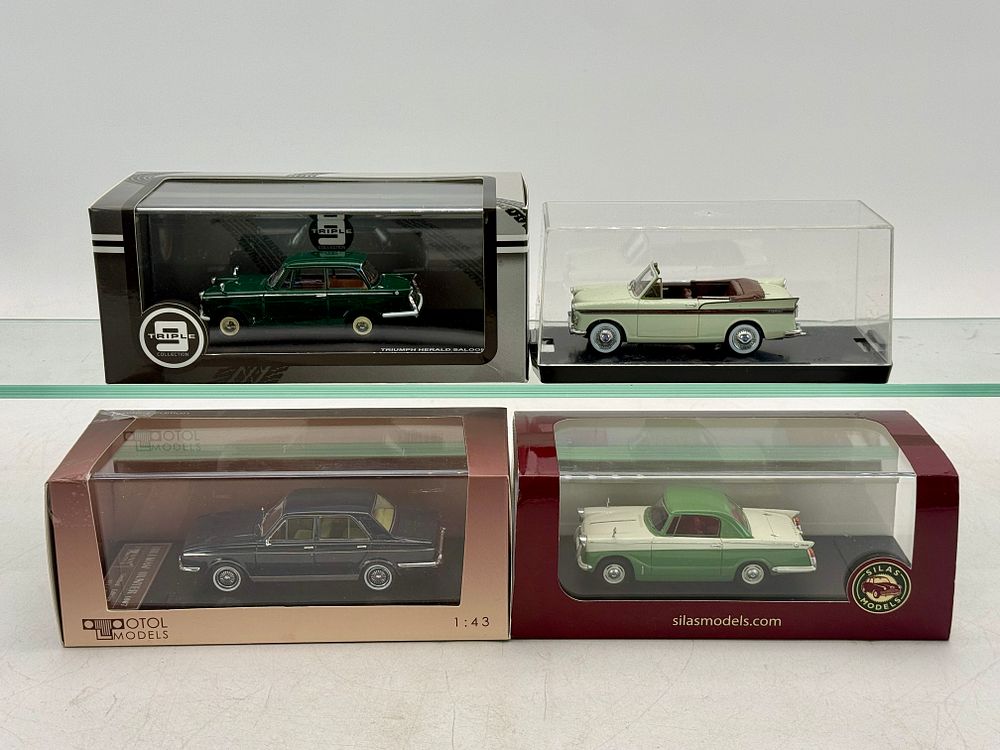 Lot 434: A Collection of 1:43 Scale Die-Cast Model Cars