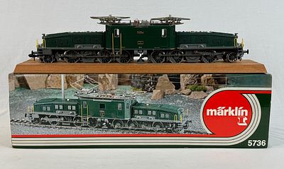 Marklin Gauge 1 Swiss Federal Railways SBB Crocodile Electric Locomotive 5736. A Marklin Gauge 1 