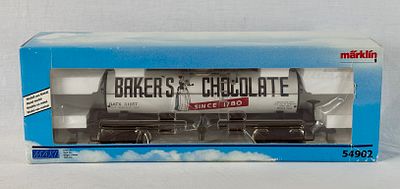M&auml;rklin Maxi Gauge 1 Model Tank Car 54902 Baker's Chocolate GATX 31057. This lot features a 