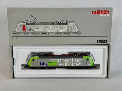 M&auml;rklin 36852 H0 Scale BLS Cargo Serie 485 Electric Locomotive. A M&auml;rklin Digital H0 scale model 
