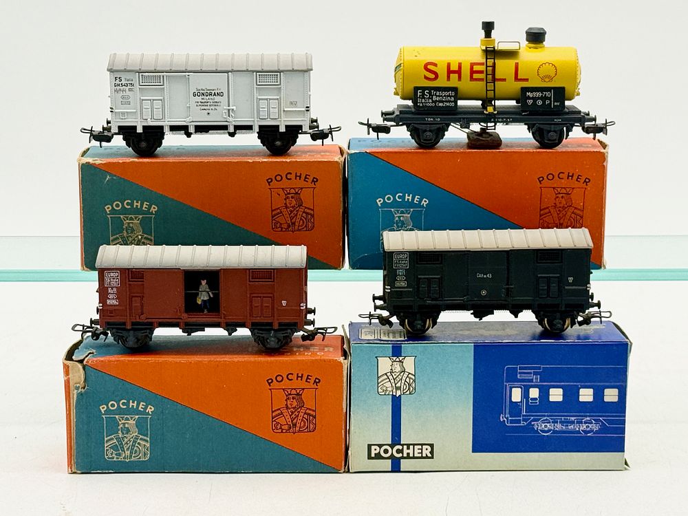 Lot 169: Pocher HO Scale Italian Freight Cars with Original Boxes
