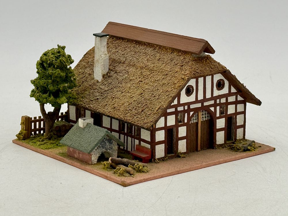Lot 183: RS Modell #6446 Westphalian Farm House Half Timbered Thatch Roof Cottage