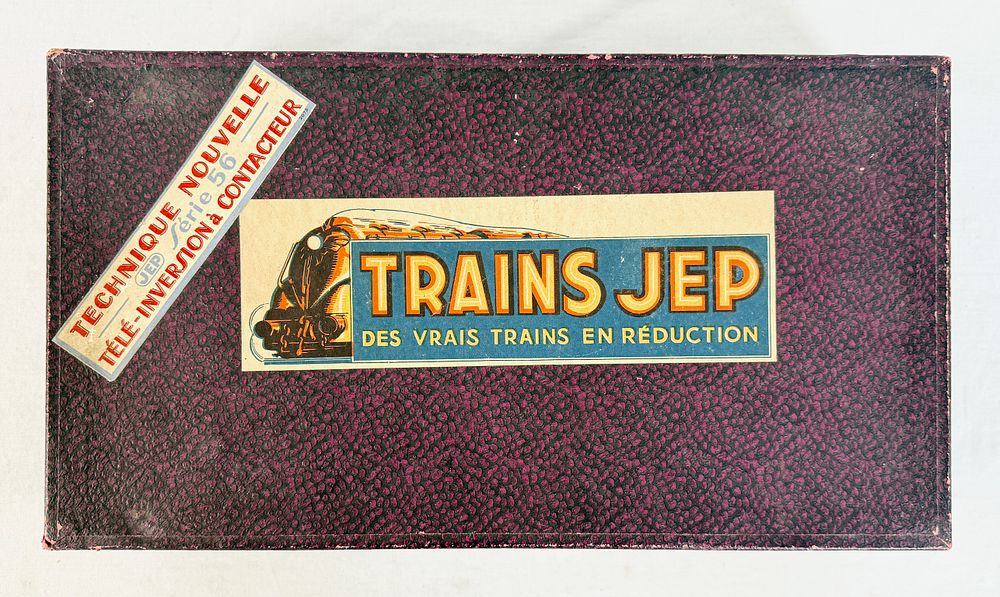 Lot 290: A JEP Serie 56 O-Gauge Electric Train Set in Original Box 1948