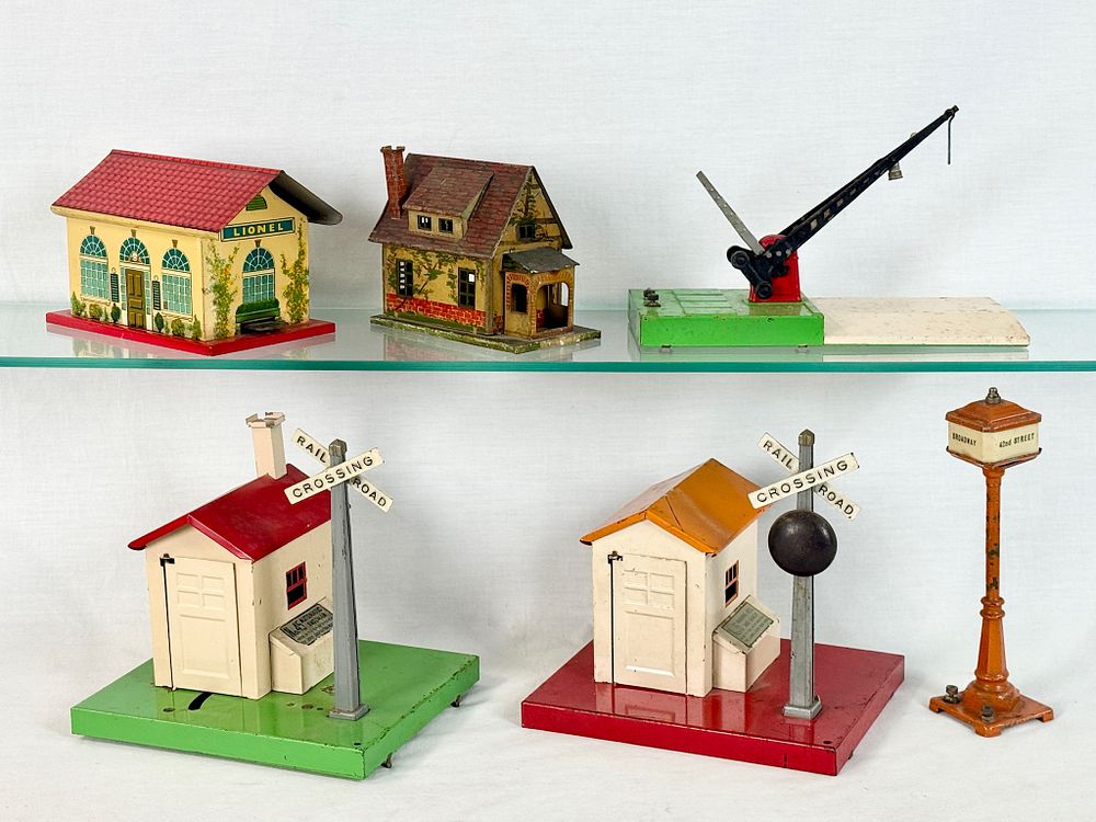Lot 341: 6 Lionel and Related Prewar Model Train Accessories