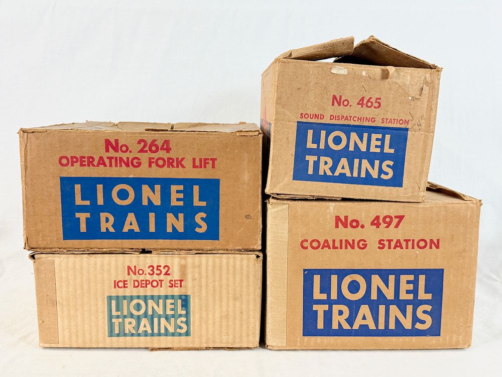 Lot 382: A Collection of Postwar Lionel O-Gauge Operating Accessories with Original Boxes