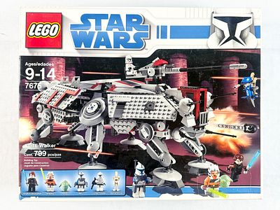 LEGO Star Wars AT-TE Walker Set 7675. This LEGO Star Wars construction set, number 7675, titled 