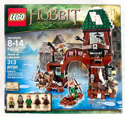 LEGO The Hobbit Attack on Lake-town Set 79016. This is a LEGO building set, number 79016, titled 