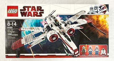 LEGO Star Wars ARC-170 Starfighter Set 8088. LEGO Star Wars ARC-170 Starfighter building set 