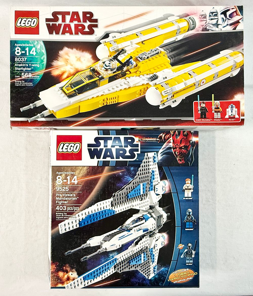 Lot 246: A Pair of LEGO Star Wars Sets, Anakin's Y-wing Starfighter 8037 and Pre Vizsla's Mandalorian Fighter 9525