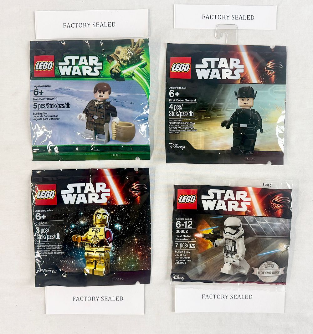 Lot 270: A Collection of Four LEGO Star Wars Promotional Minifigure Polybags