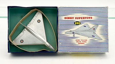 Dinky Supertoys Number 992 Avro Vulcan Delta Wing Bomber. A Dinky Supertoys No. 992 Avro Vulcan 