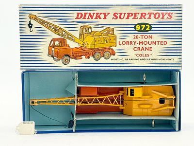Dinky Supertoys No 972 Coles 20 Ton Lorry Mounted Crane. This Dinky Supertoys No. 972 Coles 