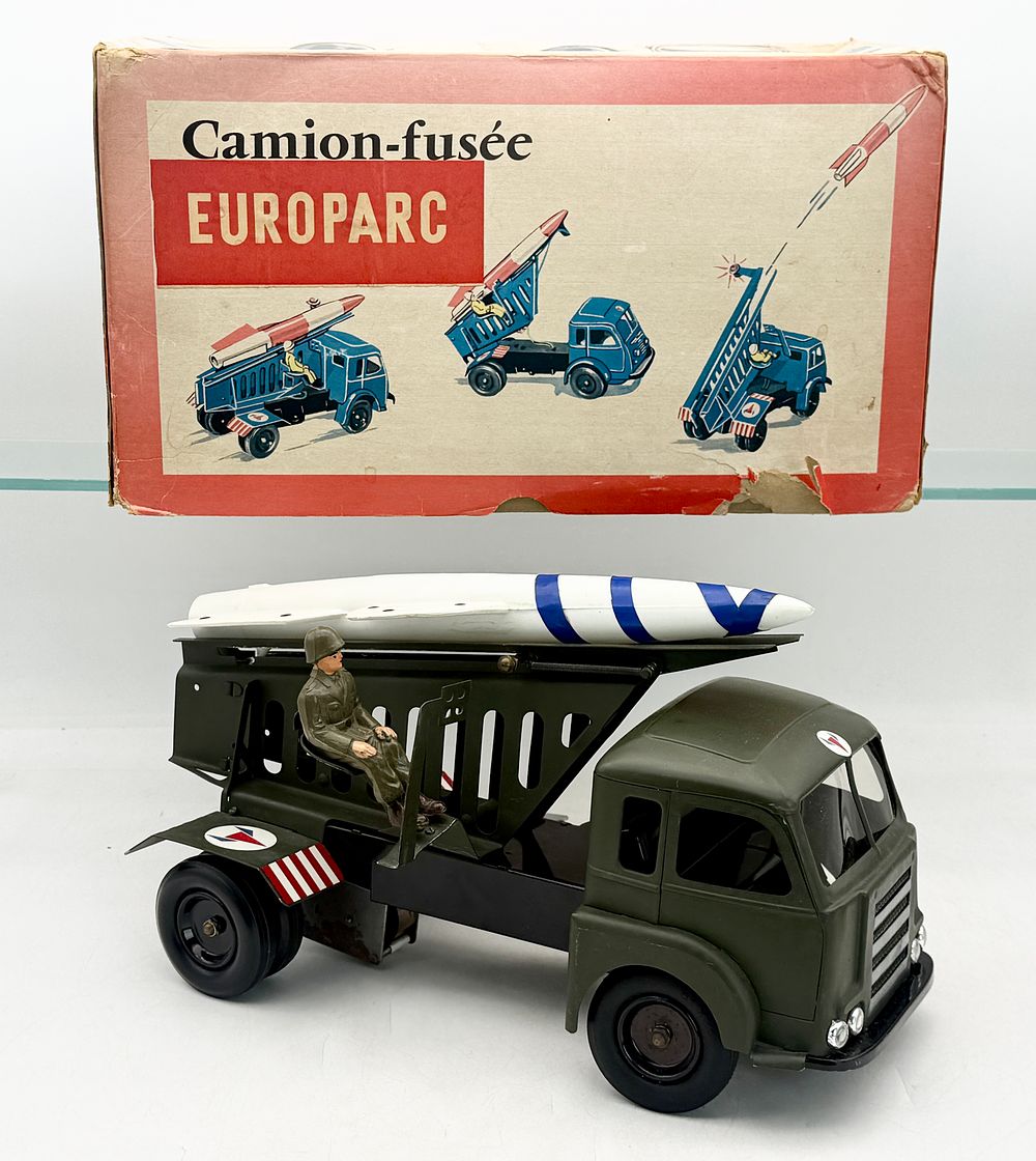 Lot 246: CIJ Tinplate Renault Europarc Missile Launcher Truck with Original Box