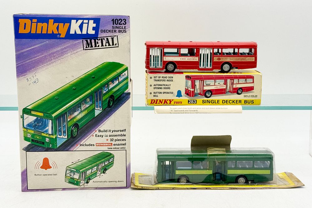 Lot 395: A Group of Dinky Toys Single Decker Buses and Kit