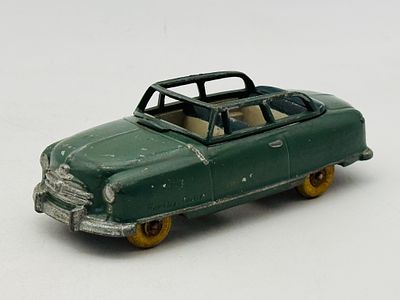 National Products 1950-52 Nash Rambler Custom Metal Die-cast Car. National Products Nash Rambler 