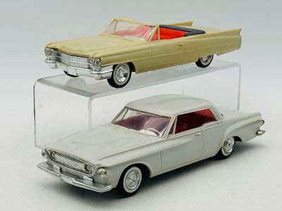 2 King Automobiles Hong Kong Plastic. 1 original Box. 2 King Automobiles Hong Kong Plastic. 