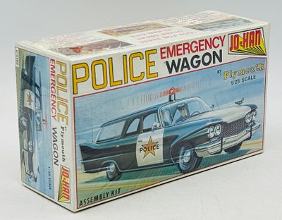 Jo-Han 1/25 Scale Plymouth Police Emergency Wagon Model Kit. This Jo-Han Models, Inc. 