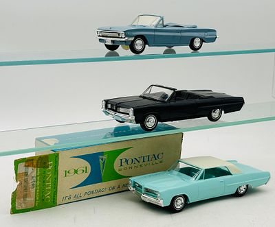 3 Jo-Han and AMT Pontiac Bonneville Dealer Promotional Models. These 1/25 scale dealer 