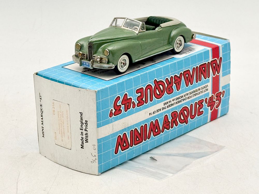 Lot 80: Mini Marque 43 Packard Clipper Darrin for Errol Flynn