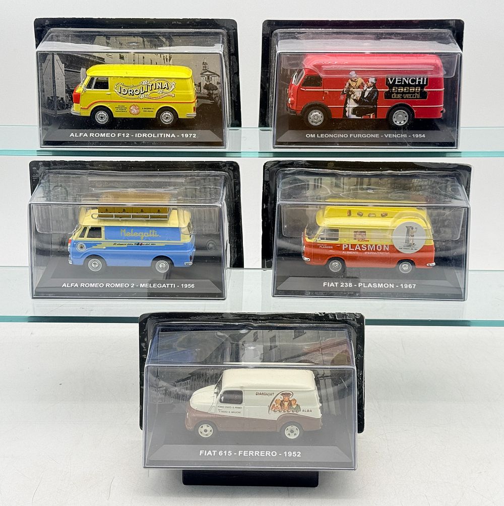 Lot 326: Group of Five Vadis Die-Cast Italian Commercial Model Vans