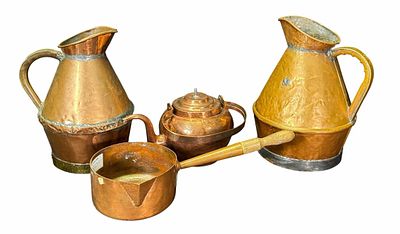 GROUP LOT OF ANTIQUE COPPER. 2 PITCHERS. T POT. SAUCE PAN.