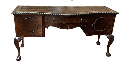 CHIPPENDALE STYLE BUFFET. Height: 36 in. by Width: 71 in. by Depth: 25.5 in.