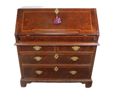 ANTIQUE GEORGIAN SLANT FRONT BUREAU WITH INLAY. ANTIQUE GEORGIAN SLANT FRONT 4 DRAWER BUREAU 