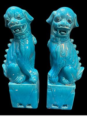 PAIR OF CHINESE TURQUOISE GLAZED FOO DOGS / GUARDIAN LIONS. Height: 11 in. by Width: 4 in. by 