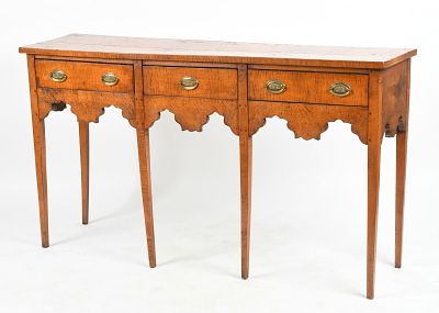 Southern Federal Tiger Maple Hunt Board, Early 19th Century. A Southern Federal Tiger Maple Hunt 