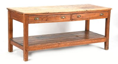 American Country Farm Table, Late 19th Century. An American Country Farm Table, Late 19th 