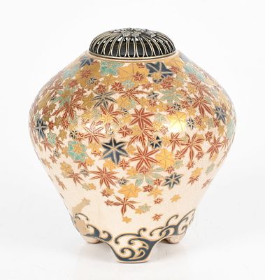 Tawara Koseki, Satsuma Covered Koro 
Late Edo -Meiji Period, the ovoid tripod 
