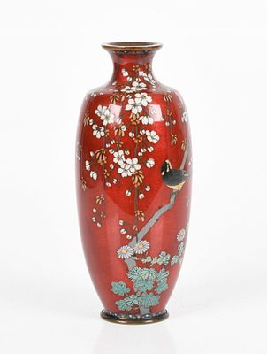 A Japanese Red Cloisonne Vase 
Meiji-Taisho period, of baluster form depicting a sparrow 