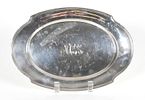 Four American Sterling Silver Serving Pieces, Various Makers, 20th Century 
Comprising: a Image - 1