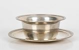 Four American Sterling Silver Serving Pieces, Various Makers, 20th Century 
Comprising: a Image - 4