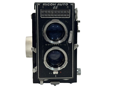 Ricoh auto 66 8cm f3.5 lens . with original case