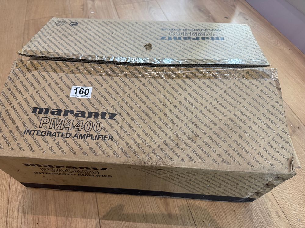 Lot 159: Marantz PM4400 Integrated Hi-Fi Amplifier