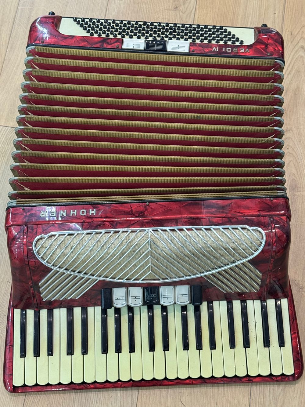 Lot 173: Hohner Verdi 120 Base Accordion Made In Germany