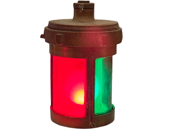 Lot 177: bicolour navigation light, typically used on boats and vessels