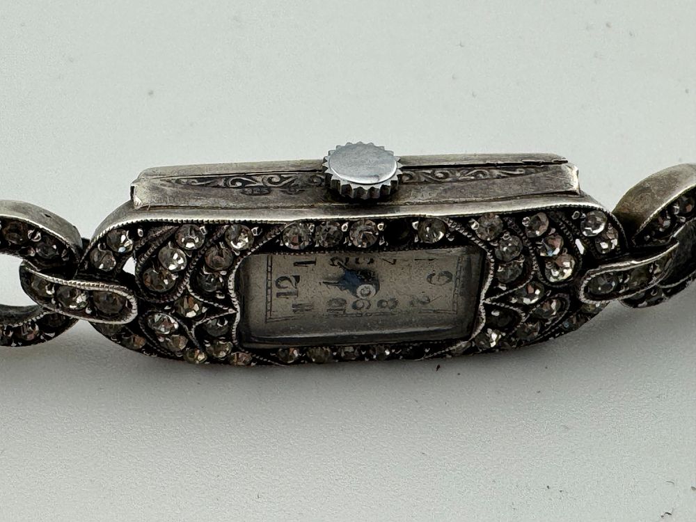 Lot 229: 925 SILVER COCKTAIL WATCH
