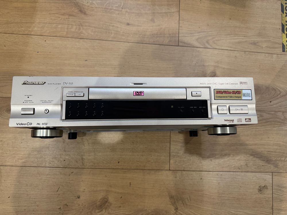 Lot 246: Pioneer dvd dv 515