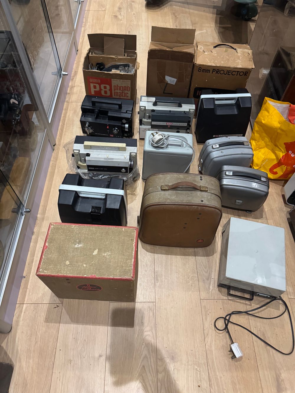 Lot 244: 13 x Cine projectors