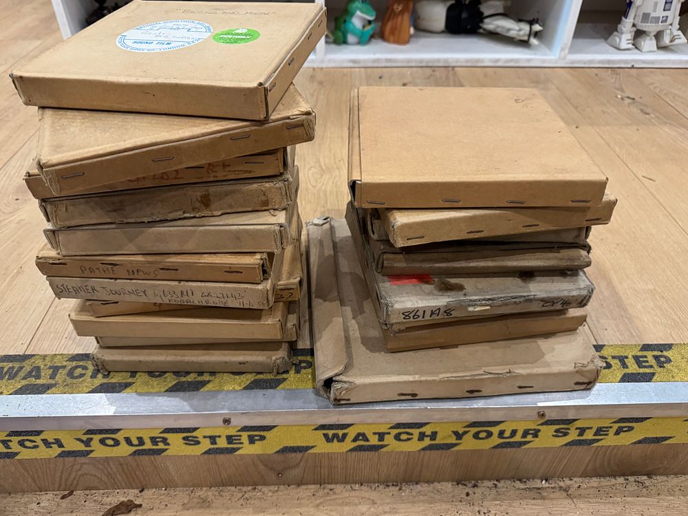 Lot 255: A 16 mm projector films