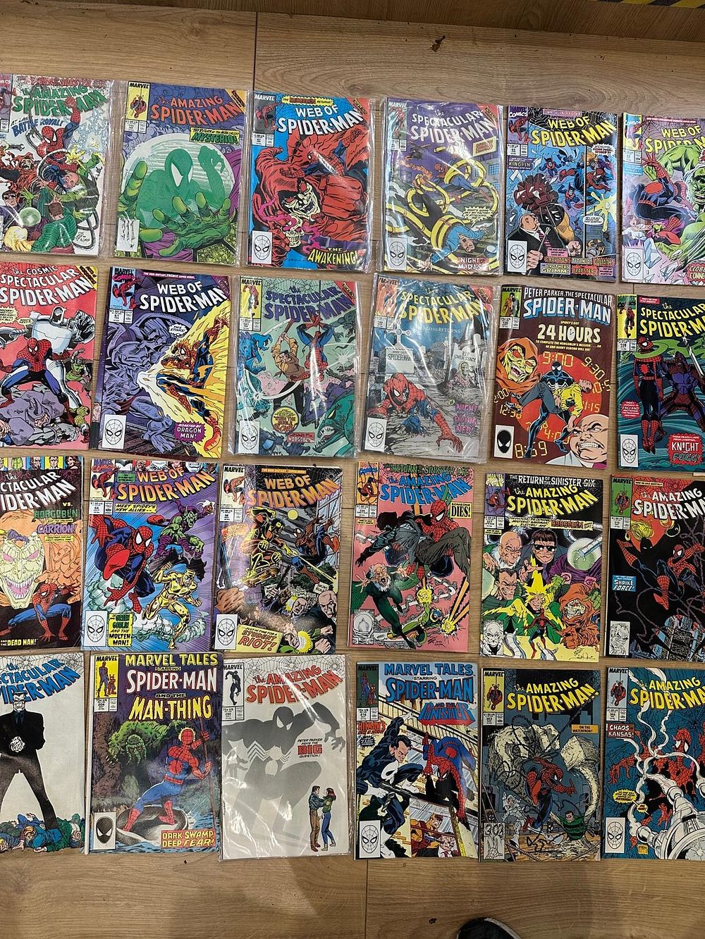 Lot 158: 24 Spider-Man – Comic Book Lot