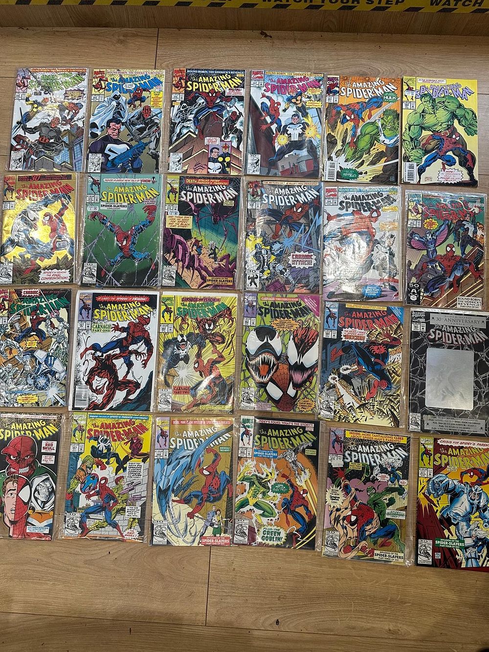 Lot 160: 24 Spider-Man – Comic Book Collection (Marvel)