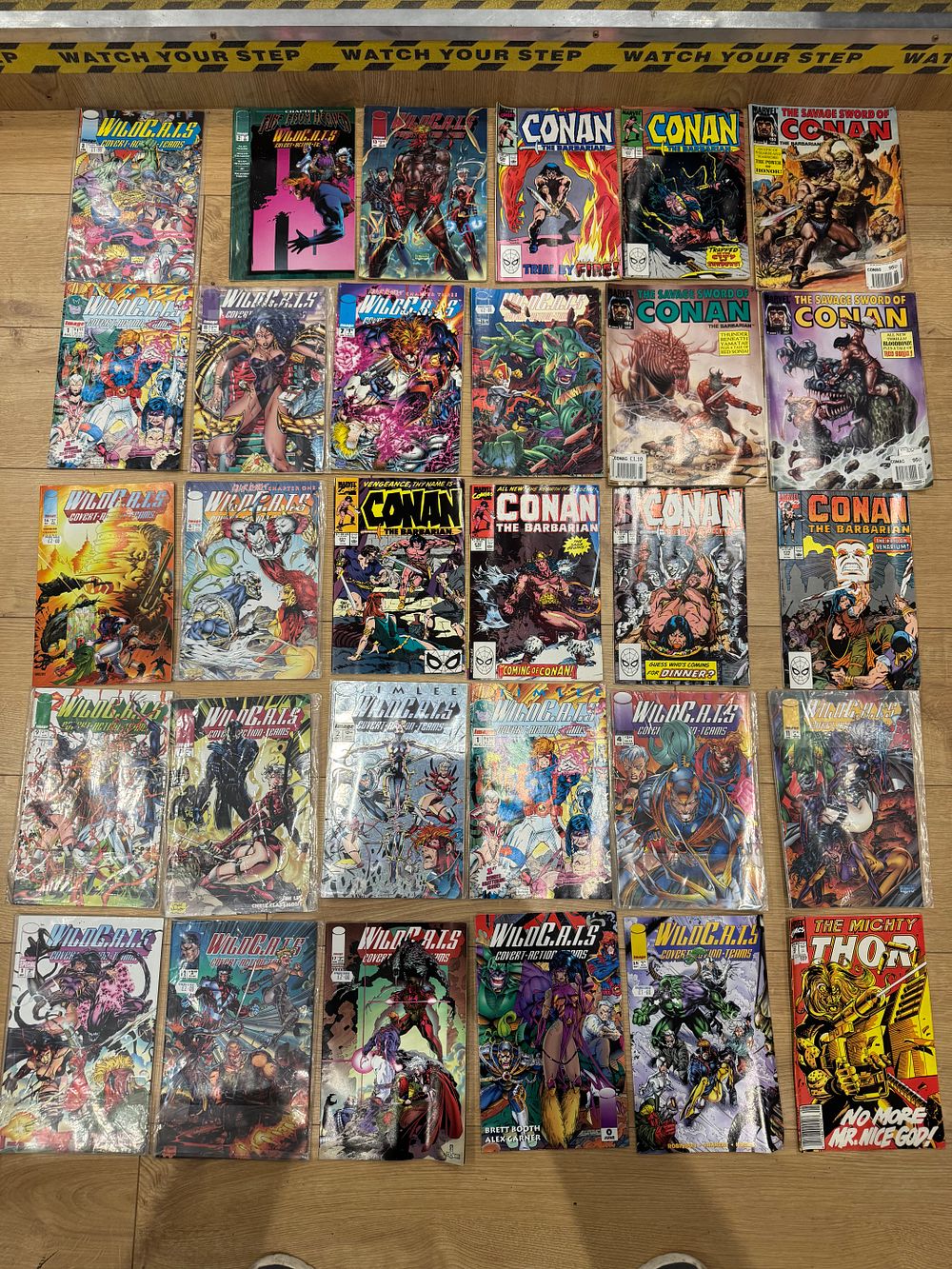 Lot 190:  30 Mixed Marvel / 1990s Comics Lot