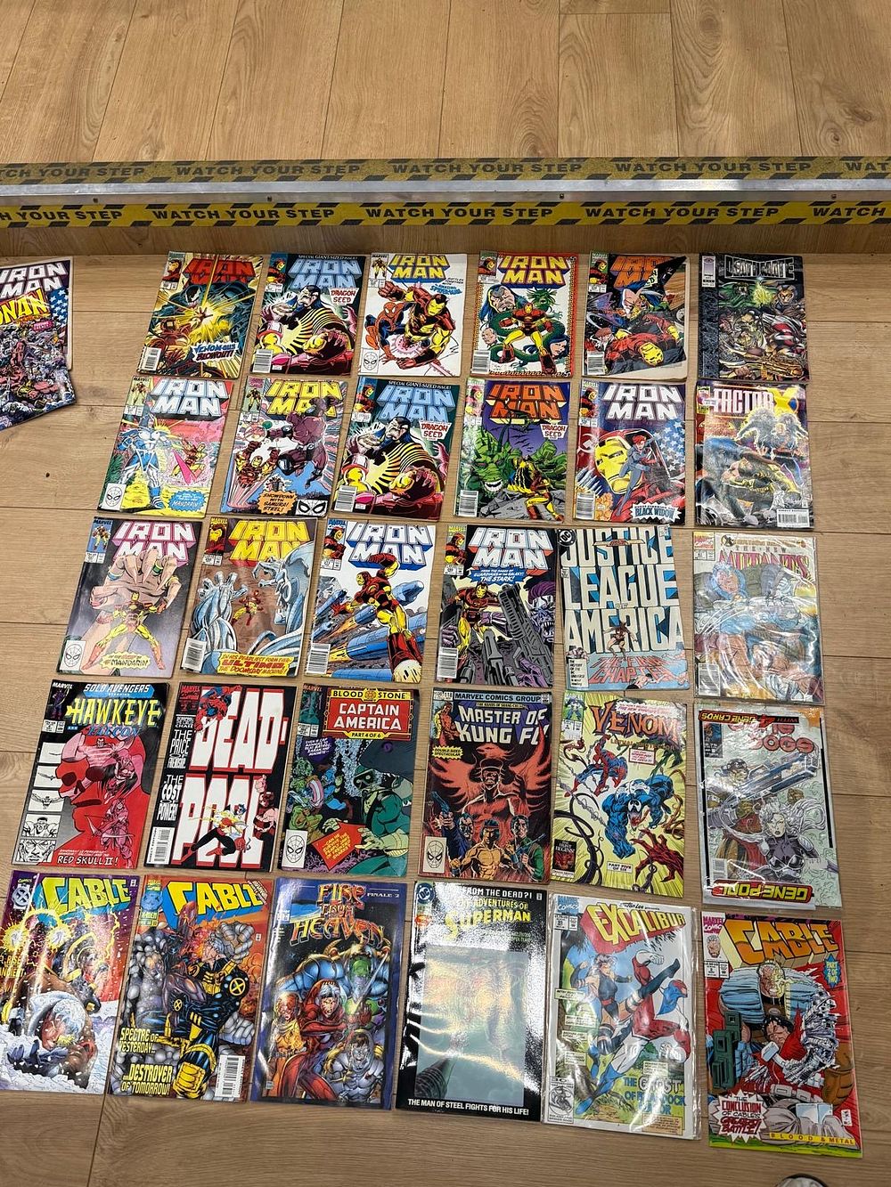 Lot 192:  30 Mixed Marvel / 1990s Comics Lot