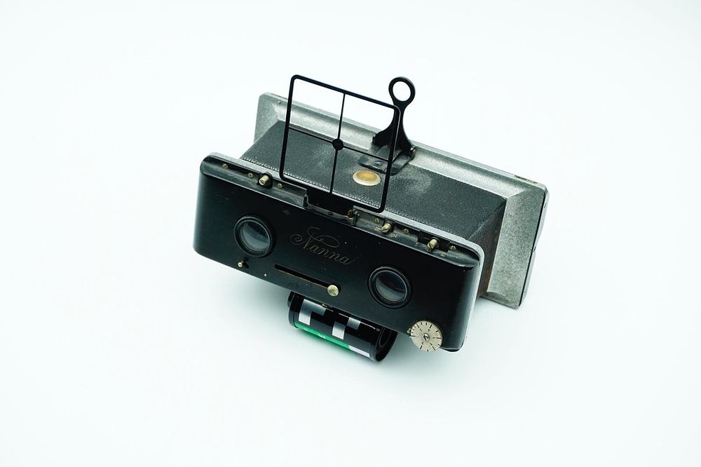 Lot 72: Nanna 6 Stereo Camera S/N 311