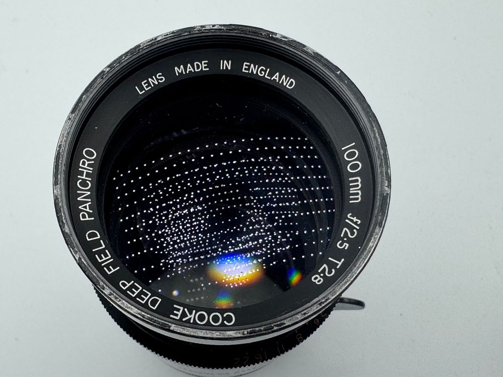 Lot 78: A Cooke Deep Field Panchro f/2.5 100mm Lens